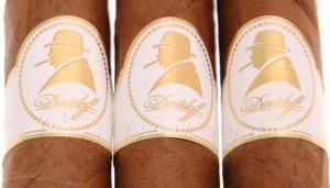 Bagues sur les cigares Davidoff