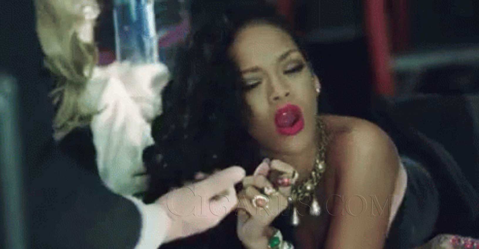 femme cigare rihanna